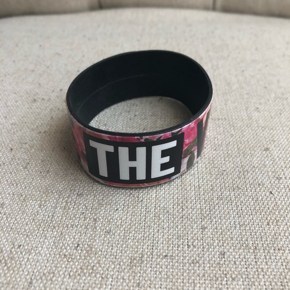 Hot Topic Pierce The Veil Bracelet - Picture 2 of 3